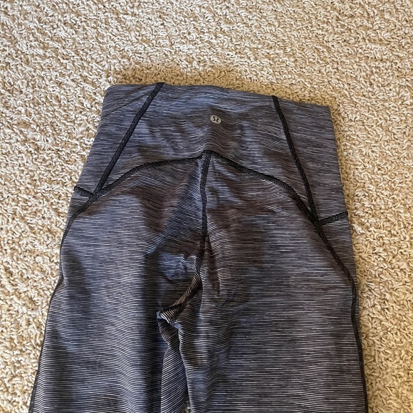 Lululemon Leggings - Picture 4 of 5